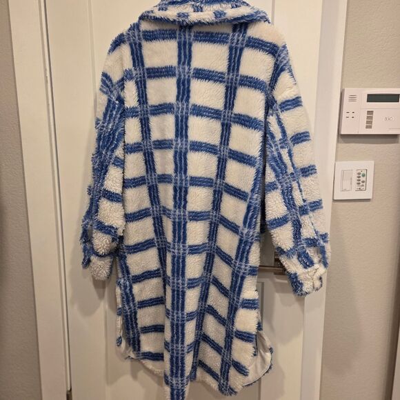 Boohoo Oversized Check Wool Look Coat Blue & White Sherpa Size 2 - Picture 4 of 8